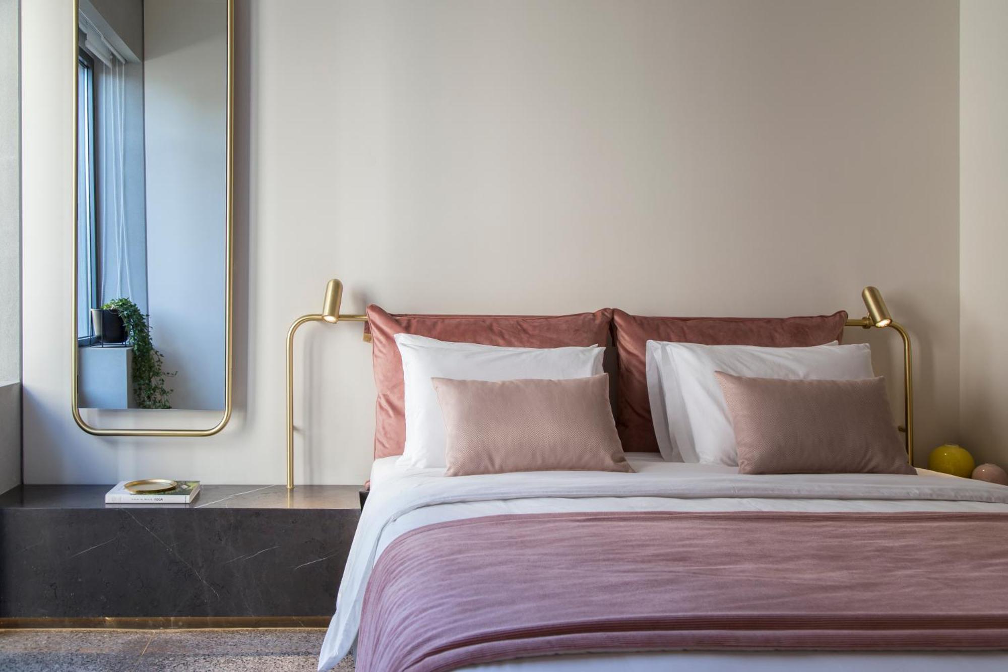 Classic Double Room,1214779681:JPEG