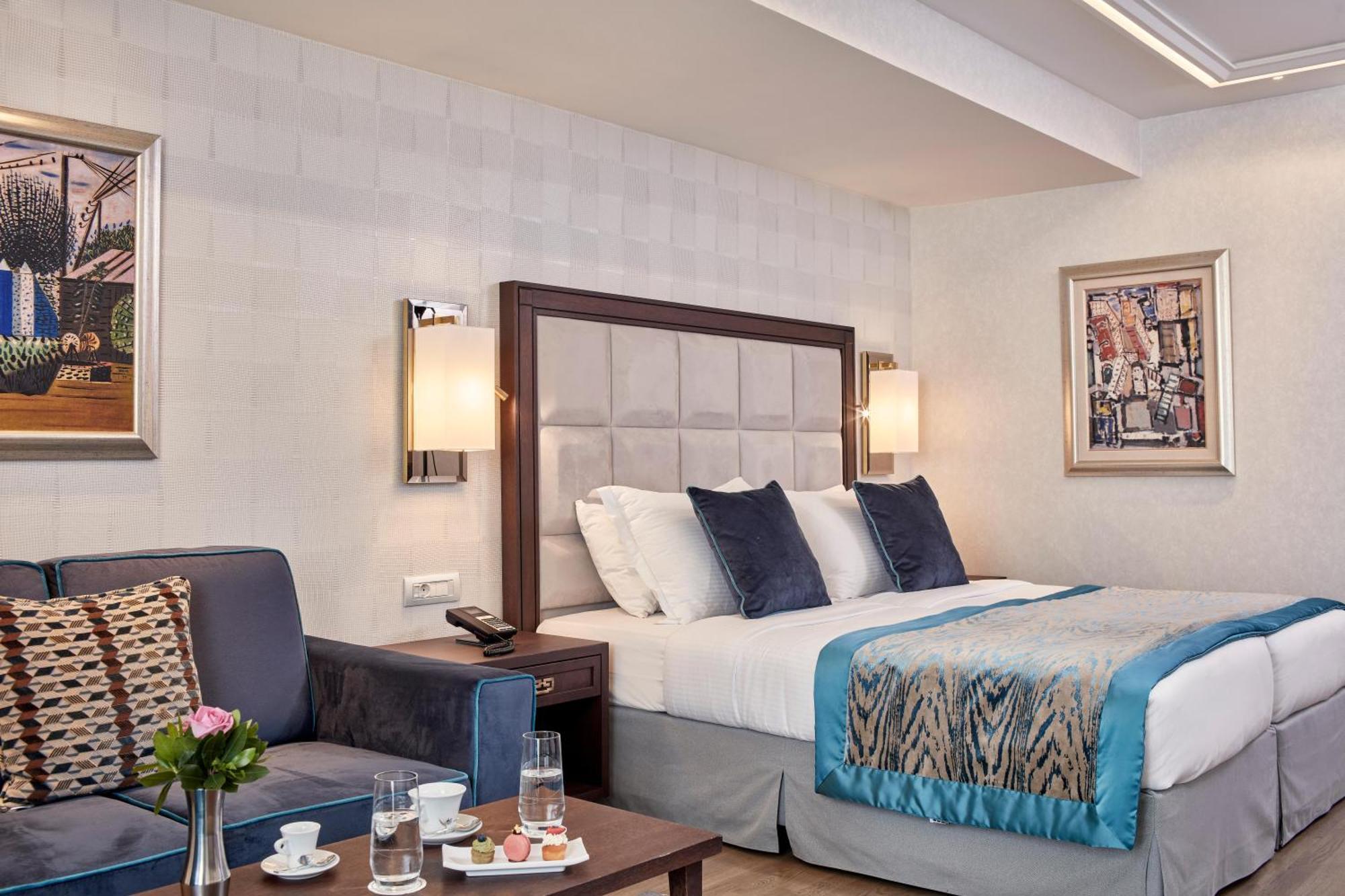 Quarto Triplo Superior