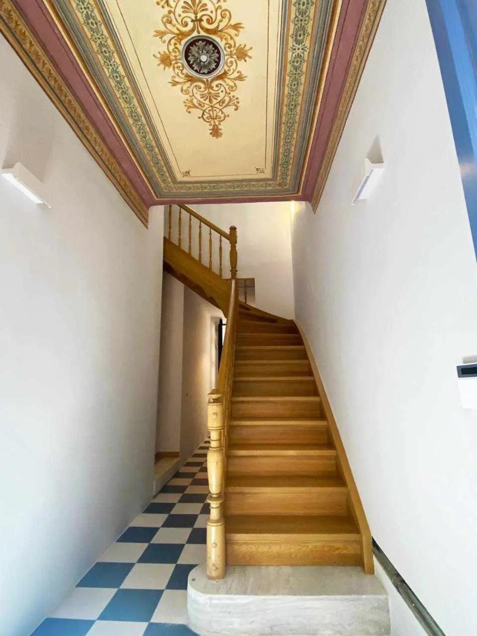 Three-Bedroom Townhouse,1666637283:JPEG