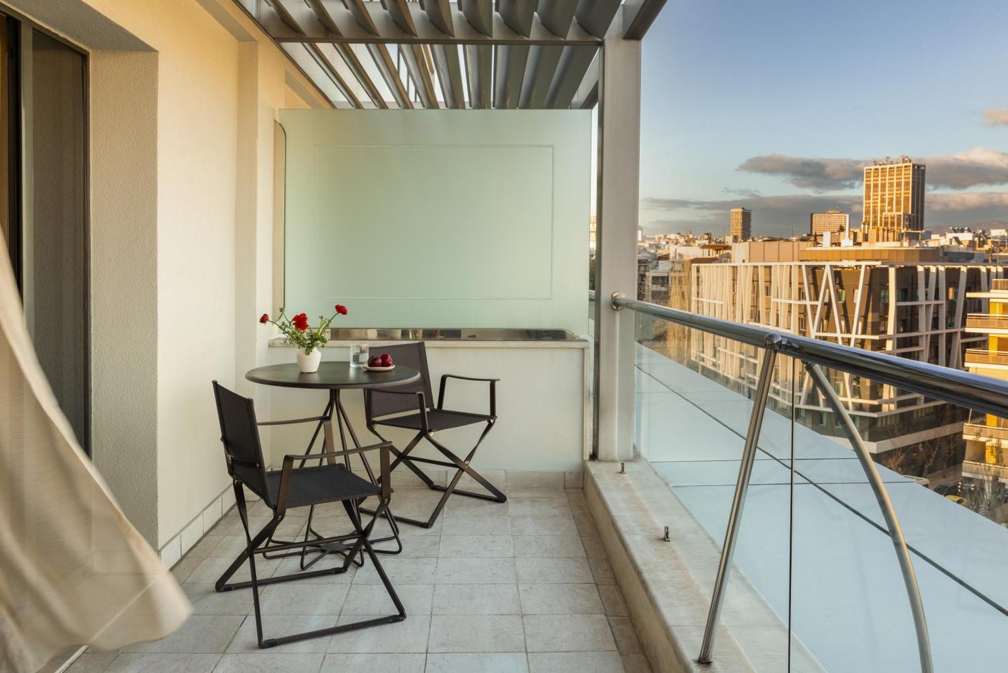 Junior Suite,1765806918:JPEG