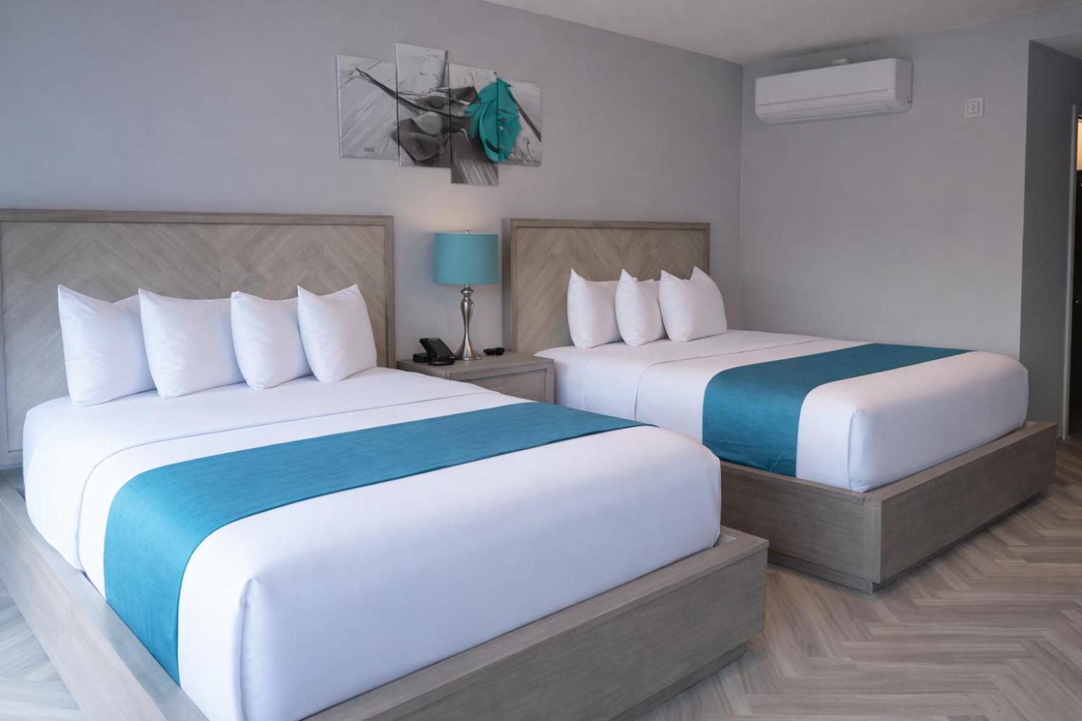 Luxury Room Two Queen Beds